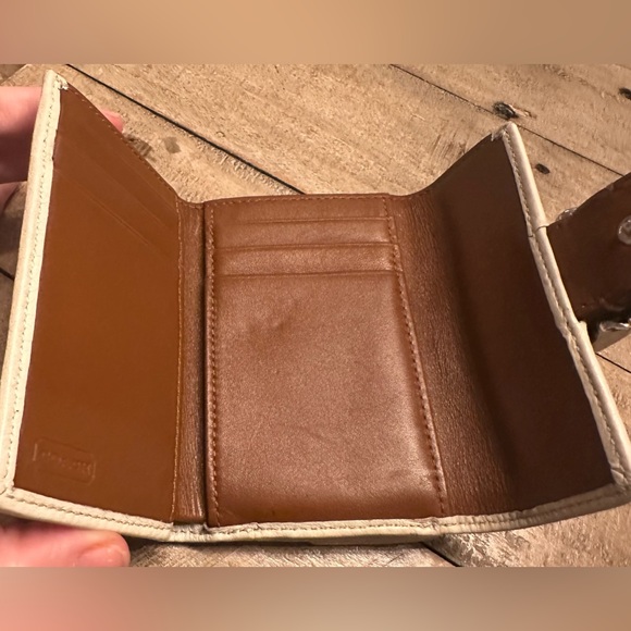 Vintage coach off white and brown wallet - Picture 8 of 11